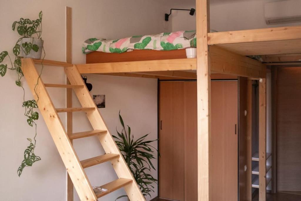 דירות אופטיה Lovely Loft Studio W Patio & Garden מראה חיצוני תמונה